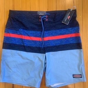 NWT Men’s Vineyard Vine Swim Trunks